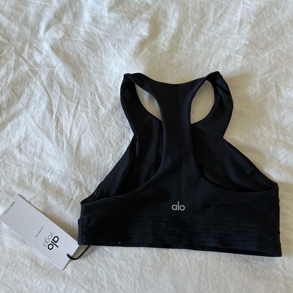 Alo Yoga Endear bra NWT - Picture 2 of 3